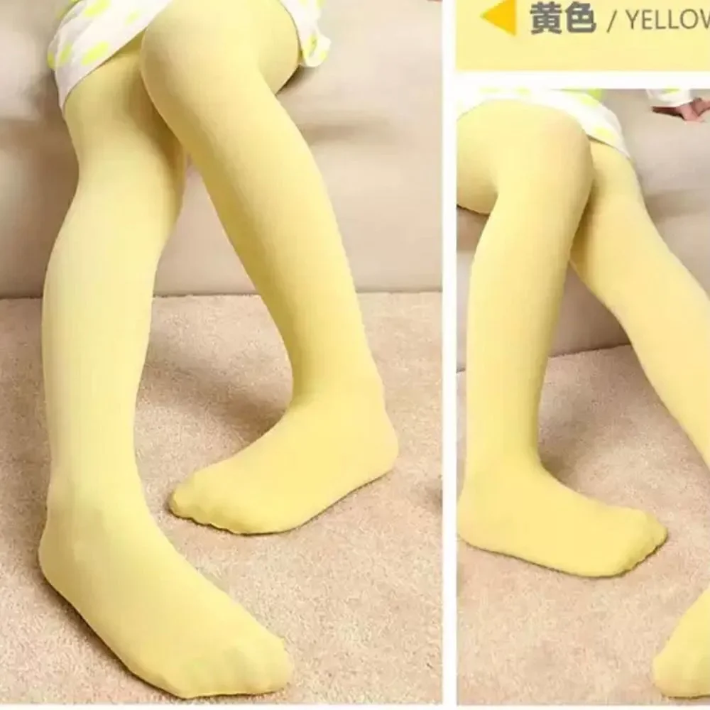 New Two pair Tights for all your girls! Light green+1 L 5-6 years